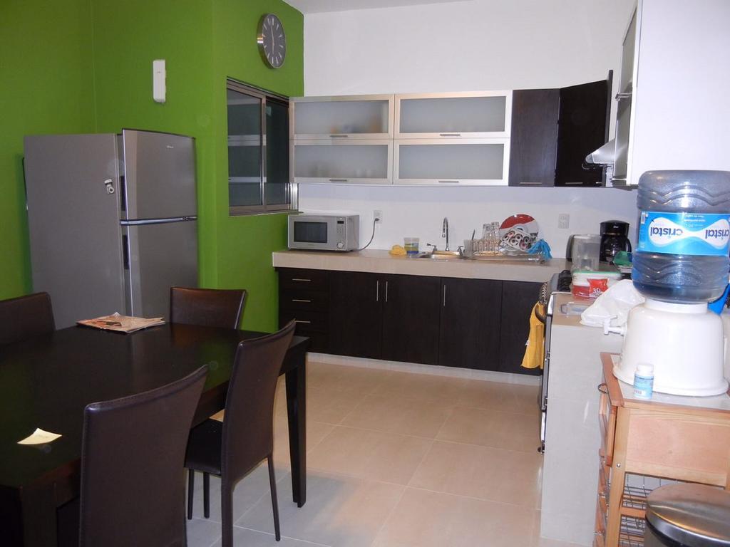 Hostal Urbano - Aeropuerto Alfredo V. Bonfil المظهر الخارجي الصورة