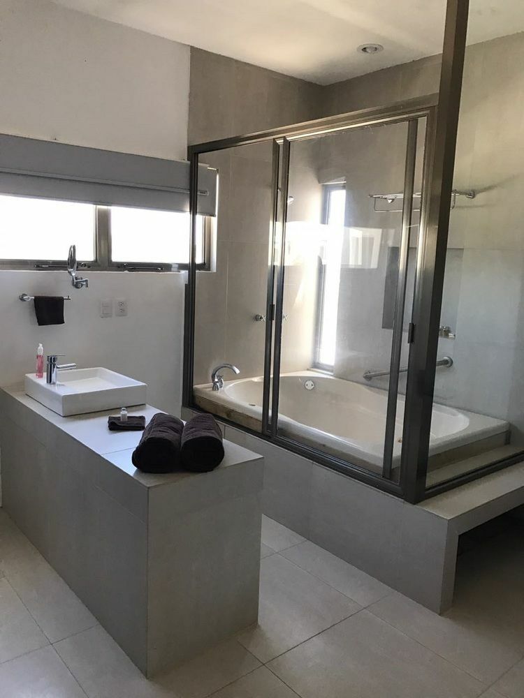 Hostal Urbano - Aeropuerto Alfredo V. Bonfil المظهر الخارجي الصورة